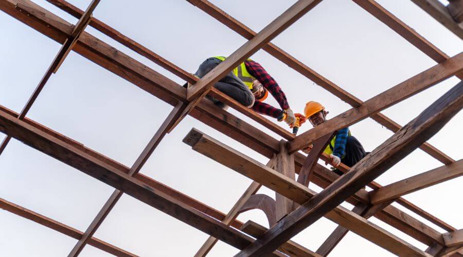 Professional residential roofers in Medicine Lake, MT